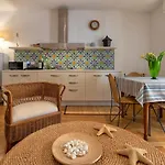 Apartment Maison Jolie Vicino Le Spiagge *