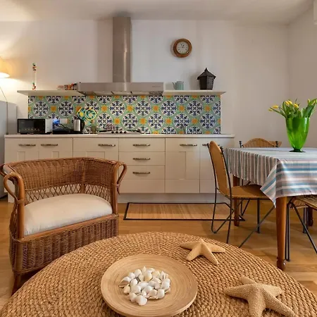 Appartement Maison Jolie Vicino Le Spiagge *