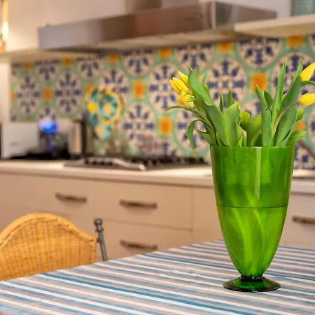 Maison Jolie Apartament