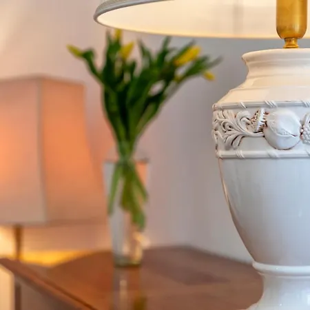 Maison Jolie Apartment *